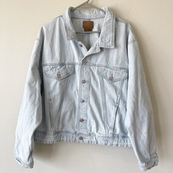 American Eagle Outfitters Light Wash Denim Jacket Trucker Coat Size XXL - Picture 1 of 6
